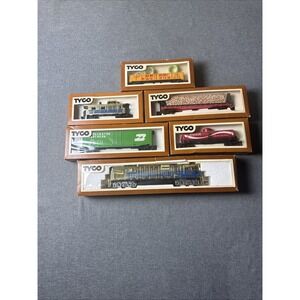tyco vintage train cars Set Of 6